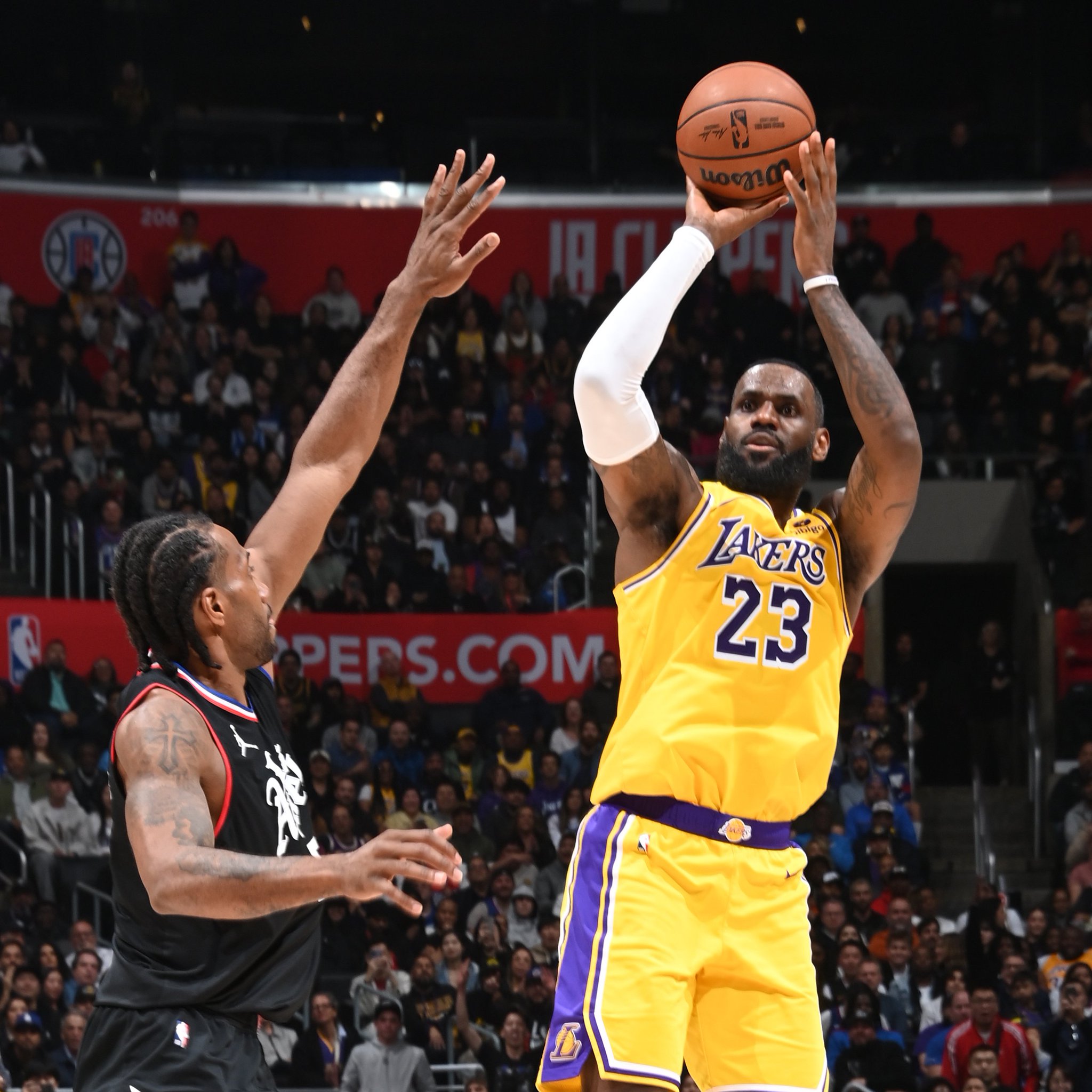 虎扑18天前302回复詹姆斯7记三分创赛季新高,上赛季打快船9记三分生涯