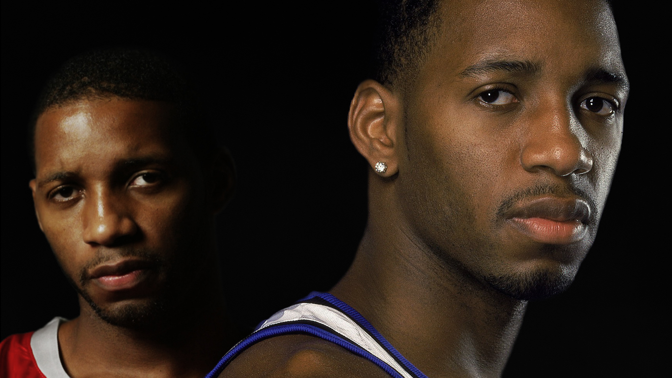 52 1366x768 红色 高清壁纸 第1页 _南风壁纸