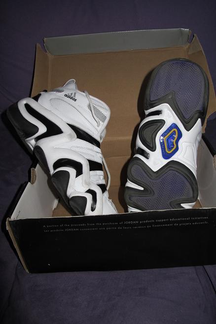 科比·布莱恩特_科比一天的收入(2)