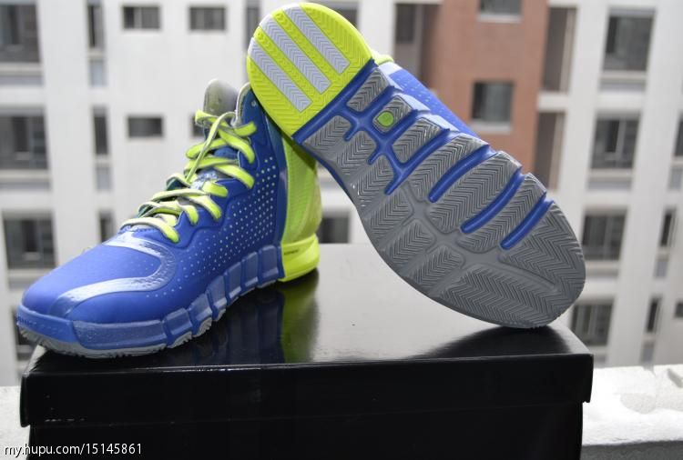 799,43码阿迪达斯adidas罗斯rose4.0雪碧.